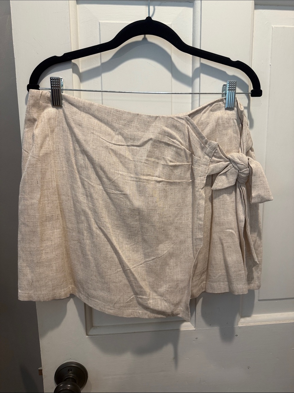 Women's Wrap Mini Skort in Light Beige